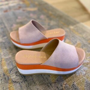 Matisse Nude Blush Suede Platform Slide Foam Sandals Orange and White Womens
